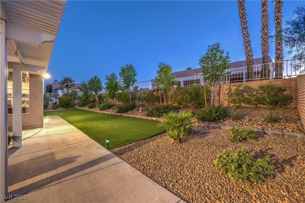 3101 Hayden, Las Vegas, NV 89134
