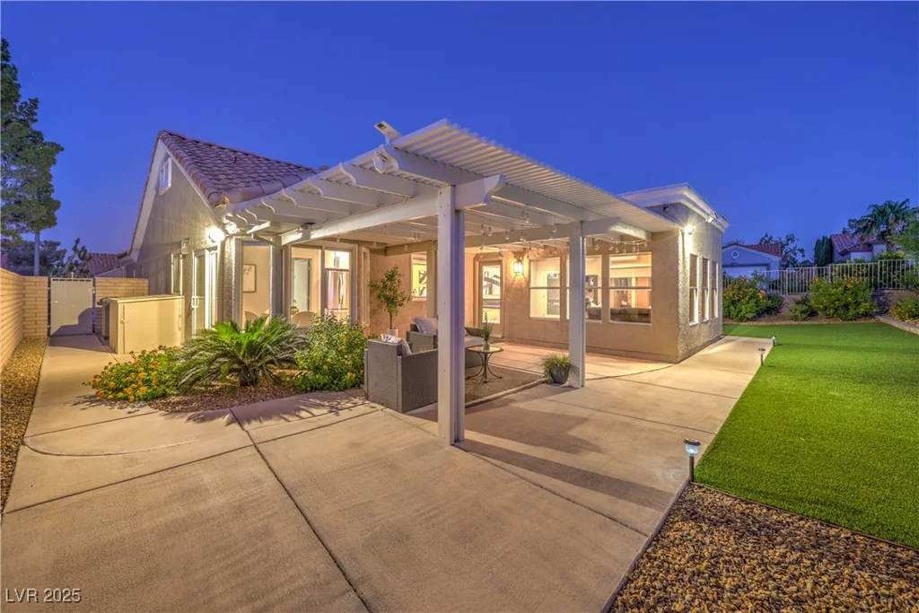 3101 Hayden, Las Vegas, NV 89134