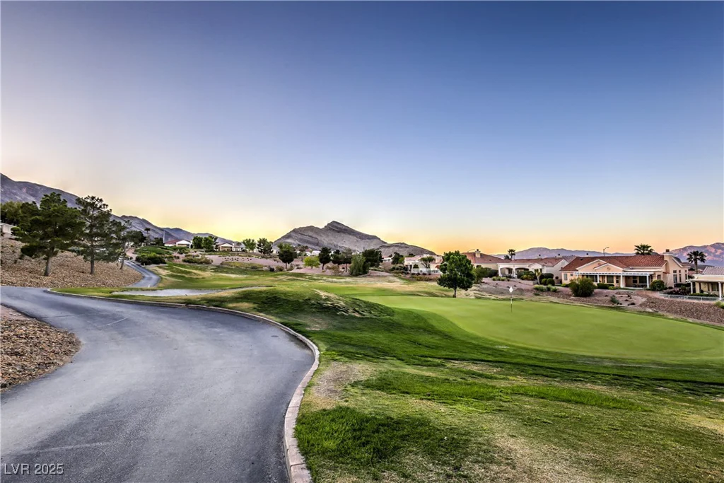 3101 Hayden, Las Vegas, NV 89134