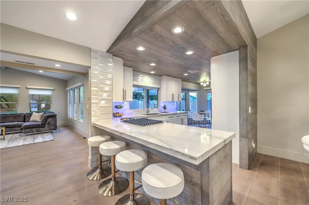 3101 Hayden, Las Vegas, NV 89134