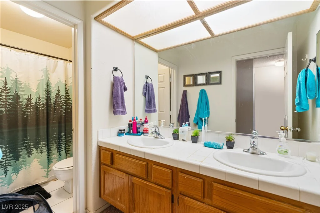 305 Salinas, Henderson, NV 89014