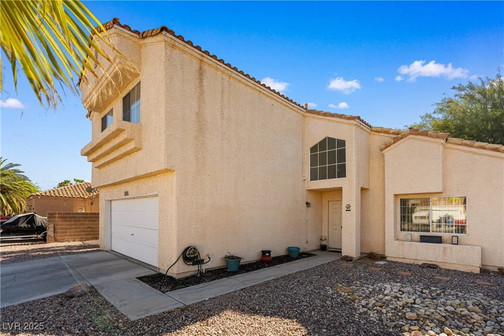 305 Salinas, Henderson, NV 89014