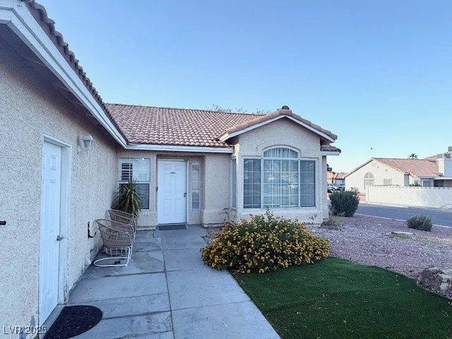 6428 Crystal Dew, Las Vegas, NV 89118