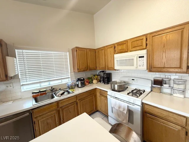 6428 Crystal Dew, Las Vegas, NV 89118