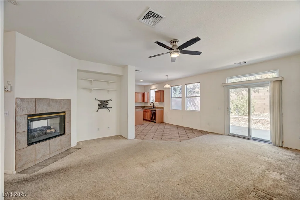 10755 Manchester Park, Las Vegas, NV 89141