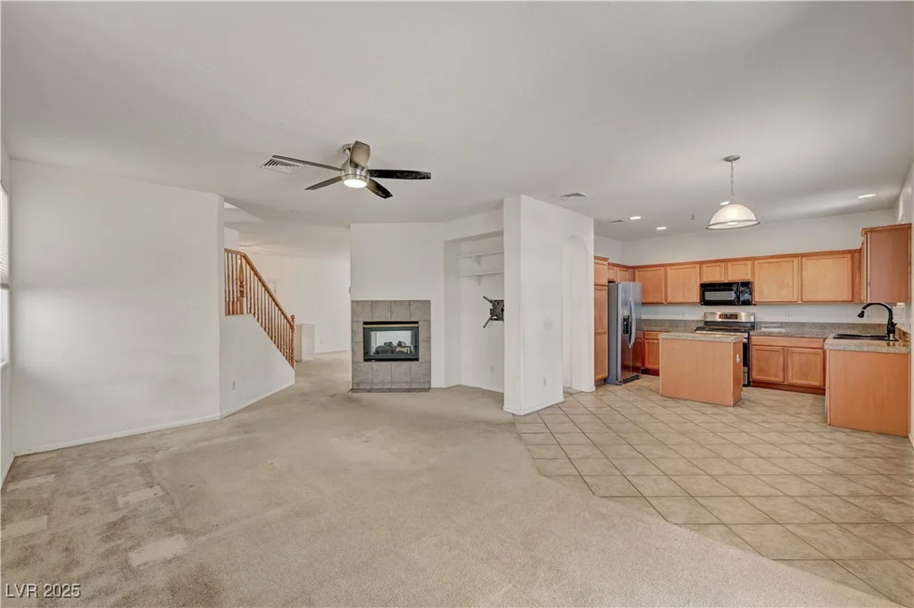 10755 Manchester Park, Las Vegas, NV 89141