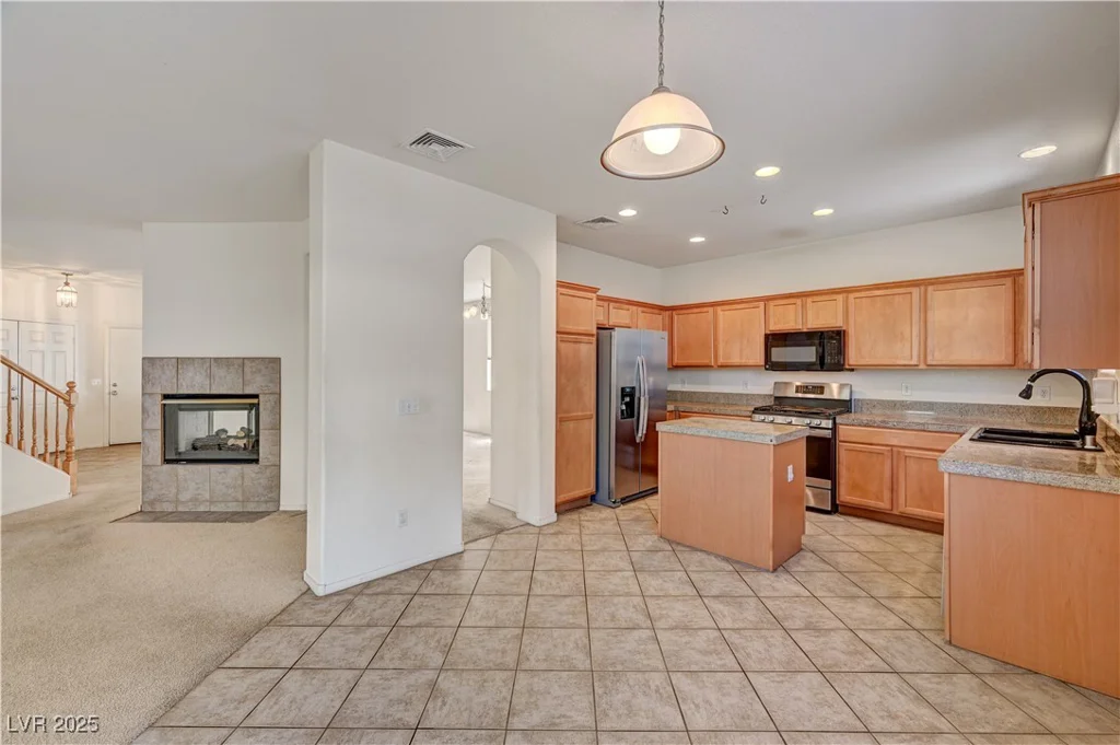 10755 Manchester Park, Las Vegas, NV 89141
