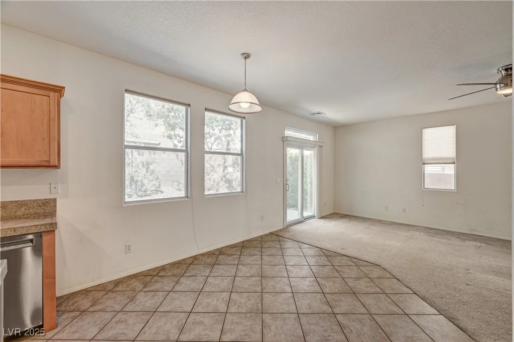 10755 Manchester Park, Las Vegas, NV 89141