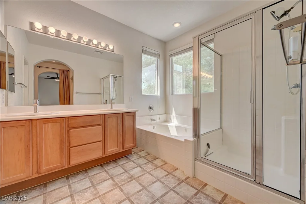 10755 Manchester Park, Las Vegas, NV 89141