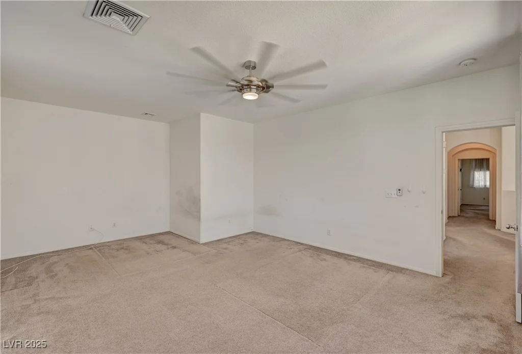 10755 Manchester Park, Las Vegas, NV 89141