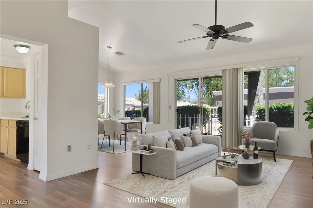8560 Desert Holly, Las Vegas, NV 89134