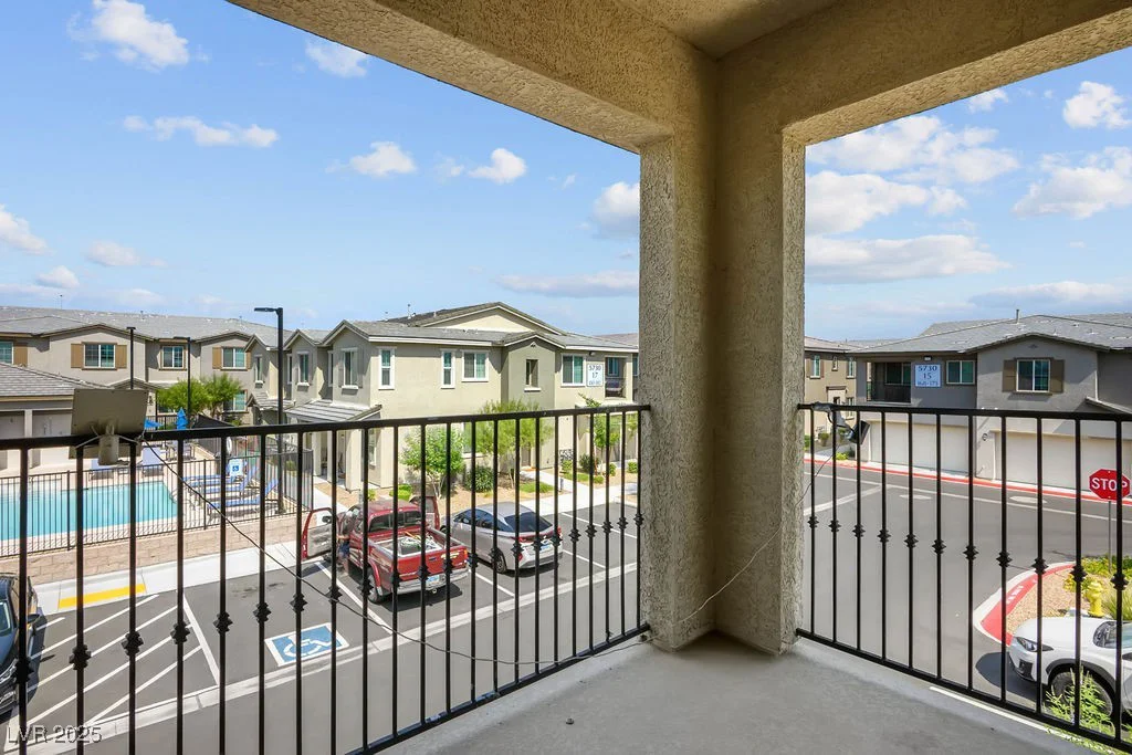5730 Sky Pointe, Las Vegas, NV 89130