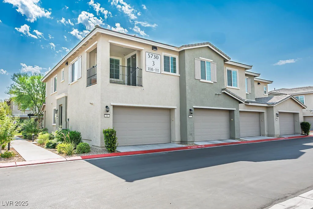 5730 Sky Pointe, Las Vegas, NV 89130