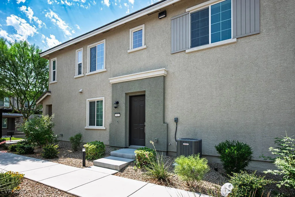 5730 Sky Pointe, Las Vegas, NV 89130