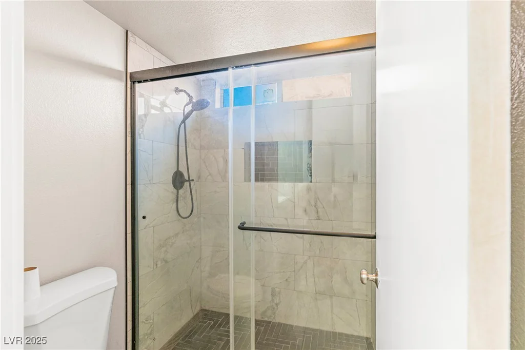 5616 Royal Castle, Las Vegas, NV 89130