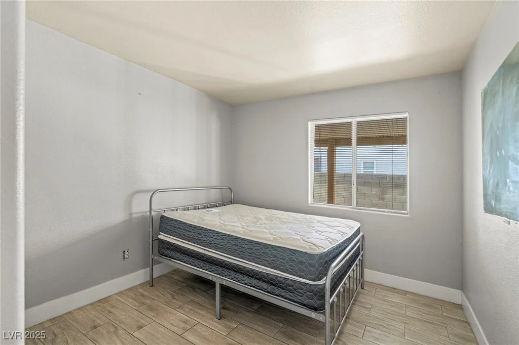 5616 Royal Castle, Las Vegas, NV 89130