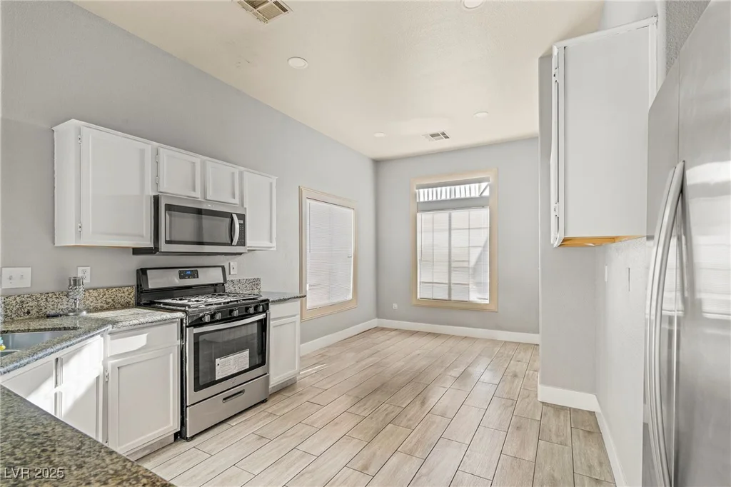 5616 Royal Castle, Las Vegas, NV 89130
