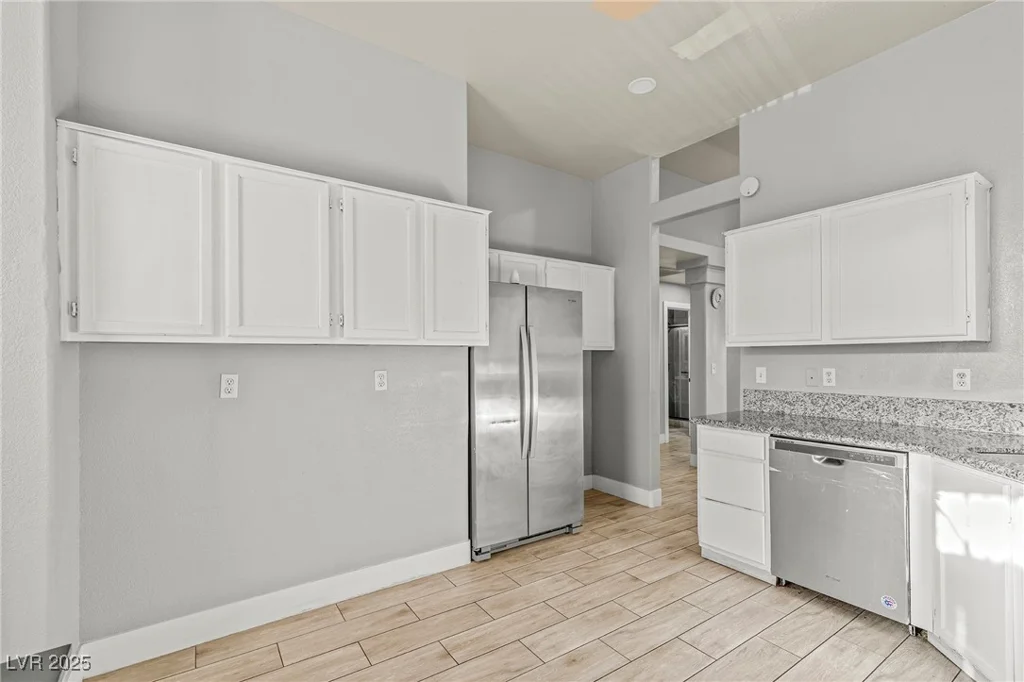 5616 Royal Castle, Las Vegas, NV 89130