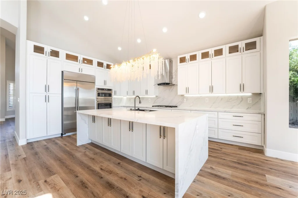 1016 Eaglewood, Las Vegas, NV 89144