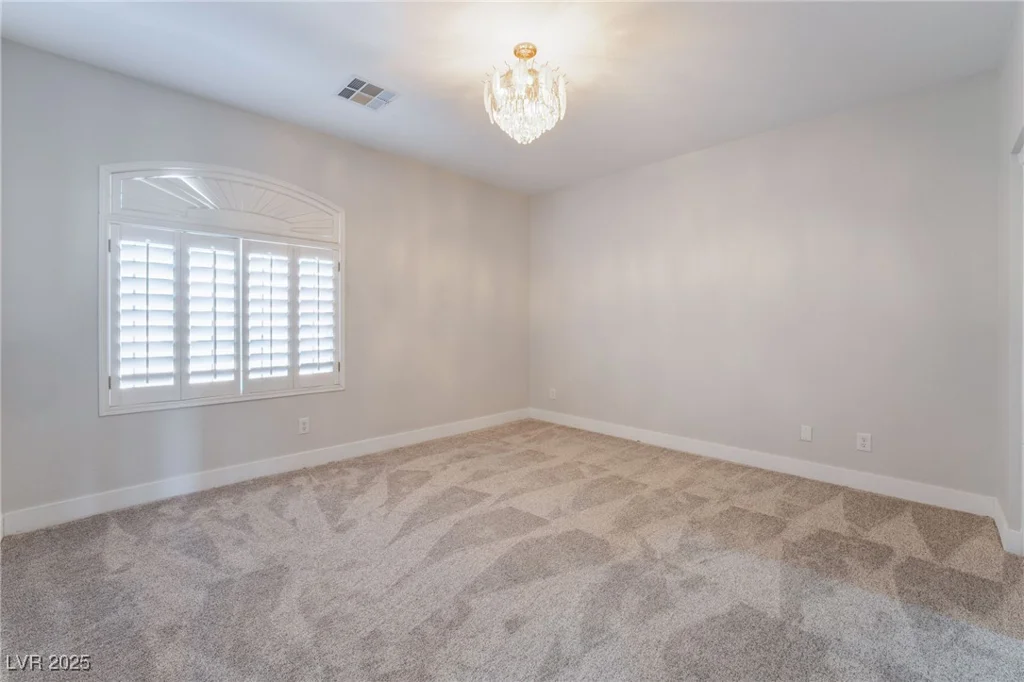1016 Eaglewood, Las Vegas, NV 89144