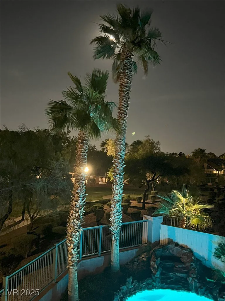 1016 Eaglewood, Las Vegas, NV 89144