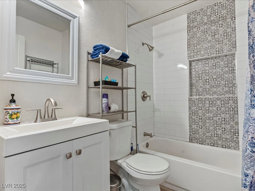 2223 Ogden, Las Vegas, NV 89101