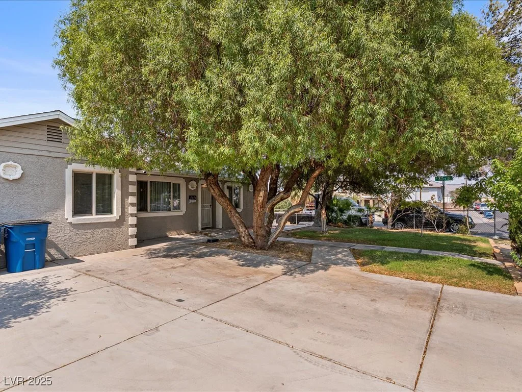 2223 Ogden, Las Vegas, NV 89101