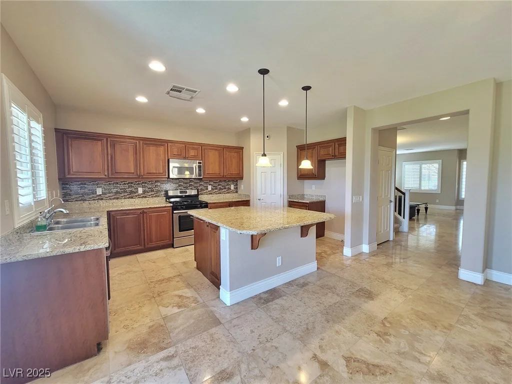 57 Tall Ruff, Las Vegas, NV 89148