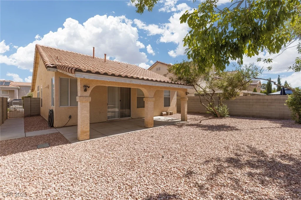 757 Roddenberry, Las Vegas, NV 89123