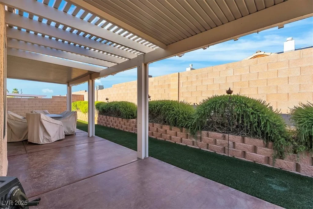804 Mesa Pine, Henderson, NV 89015