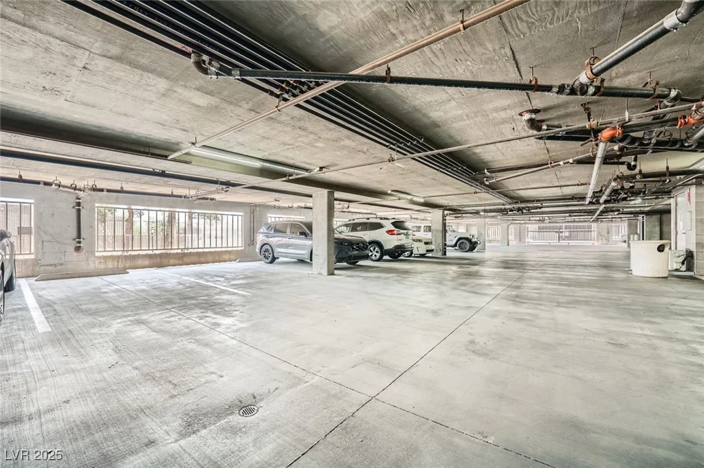 87 Agate, Las Vegas, NV 89123