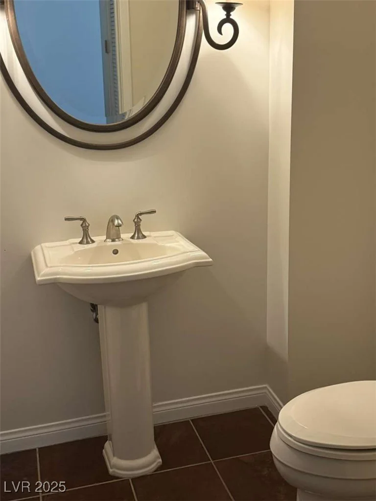 2455 Serene, Las Vegas, NV 89123