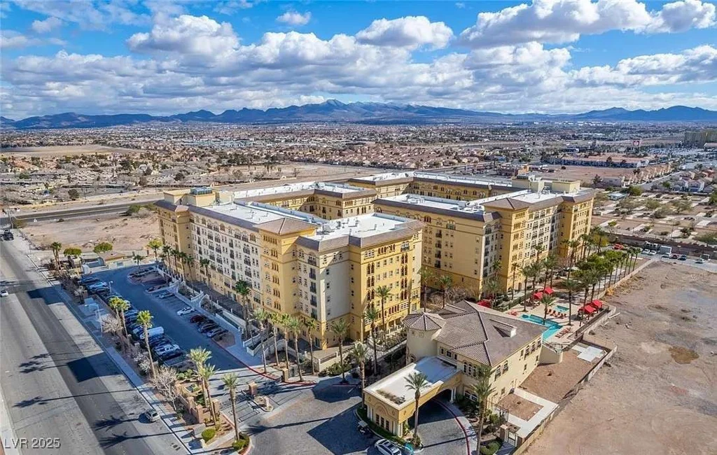 2455 Serene, Las Vegas, NV 89123
