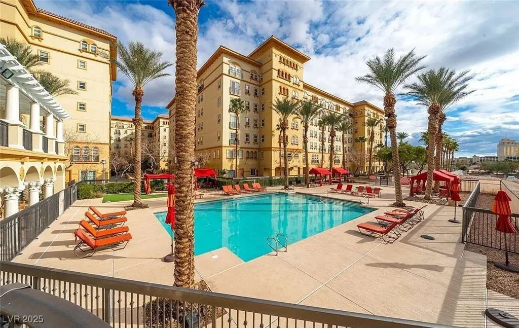 2455 Serene, Las Vegas, NV 89123
