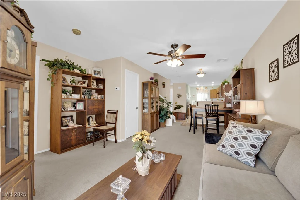 8354 Pearl Beach, Las Vegas, NV 89139