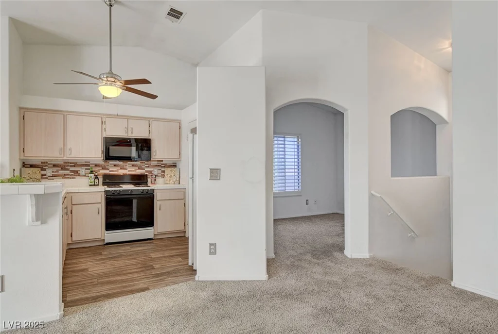 6201 Lake Mead, Las Vegas, NV 89156
