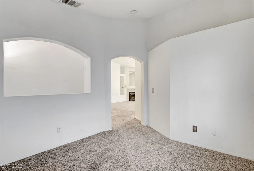 6201 Lake Mead, Las Vegas, NV 89156