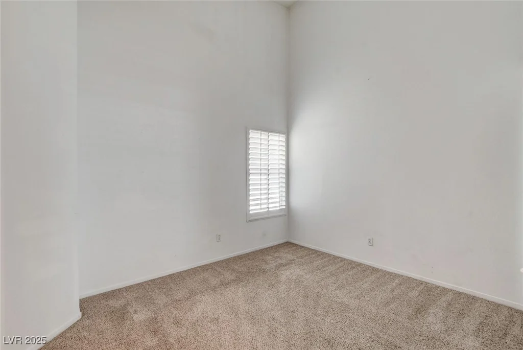 6201 Lake Mead, Las Vegas, NV 89156