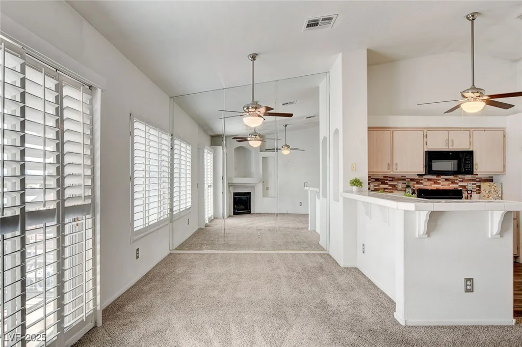 6201 Lake Mead, Las Vegas, NV 89156