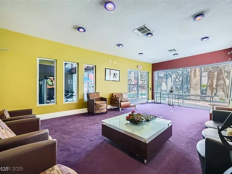 9050 Tropicana Avenue, Las Vegas, NV 89147