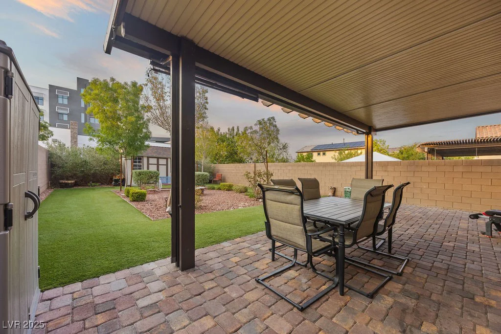 9056 Drummer Bay, Las Vegas, NV 89149