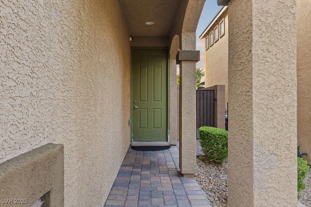 9056 Drummer Bay, Las Vegas, NV 89149