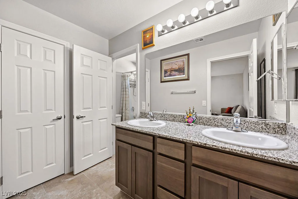 9056 Drummer Bay, Las Vegas, NV 89149