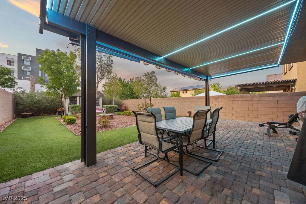 9056 Drummer Bay, Las Vegas, NV 89149
