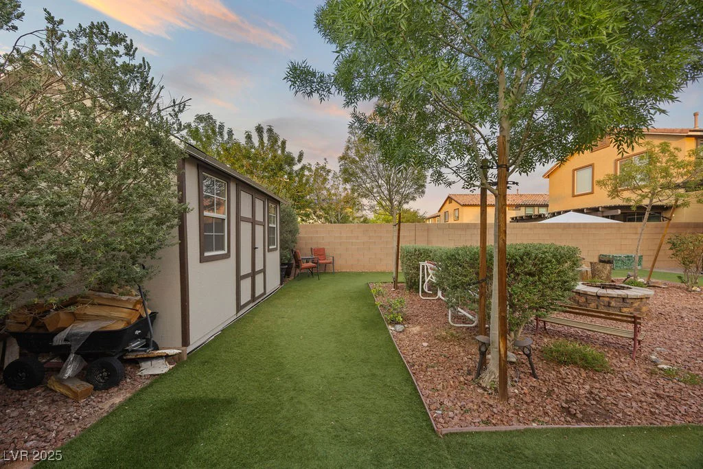 9056 Drummer Bay, Las Vegas, NV 89149