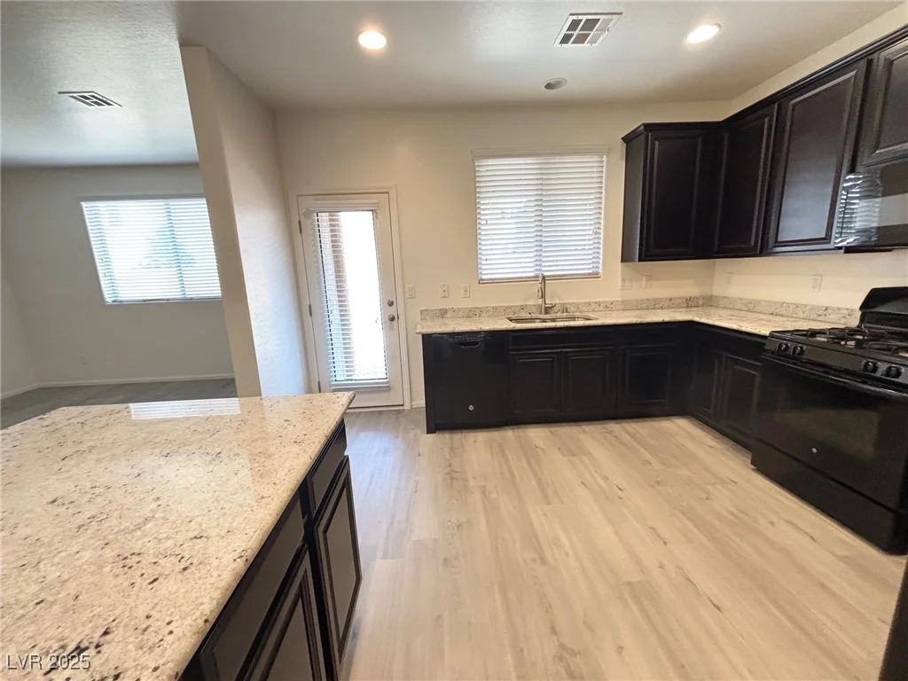 842 Earth Luster, Las Vegas, NV 89178