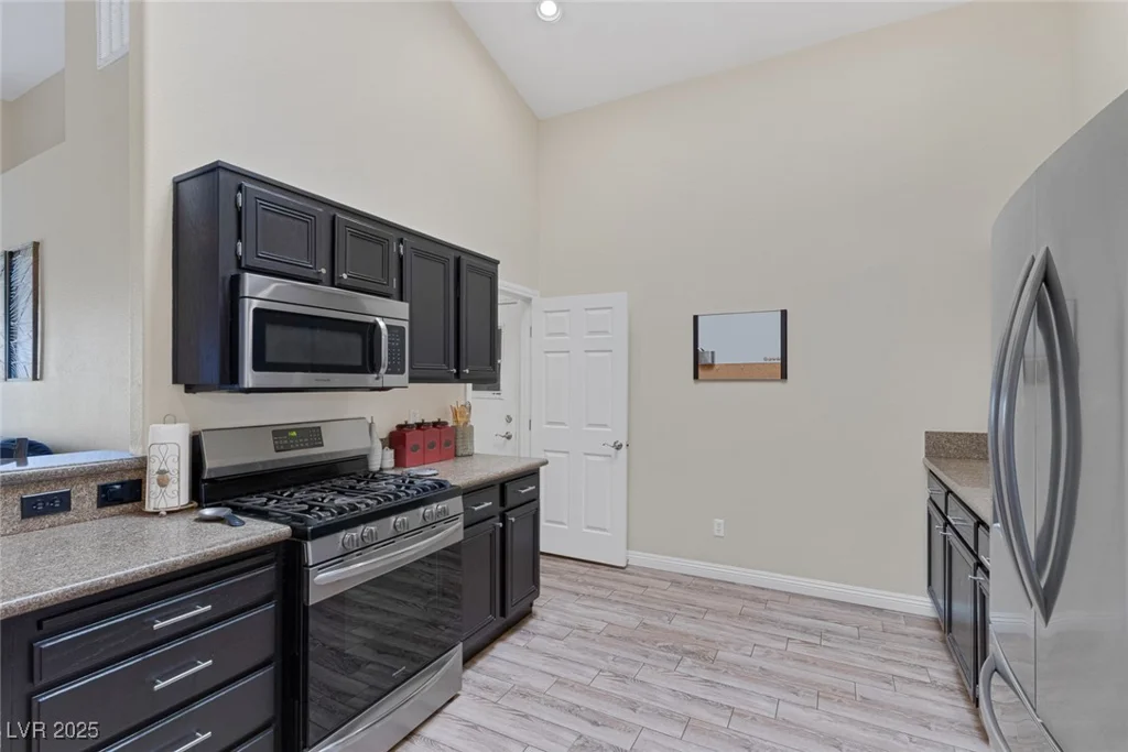 680 Bonanza Plain, Henderson, NV 89011