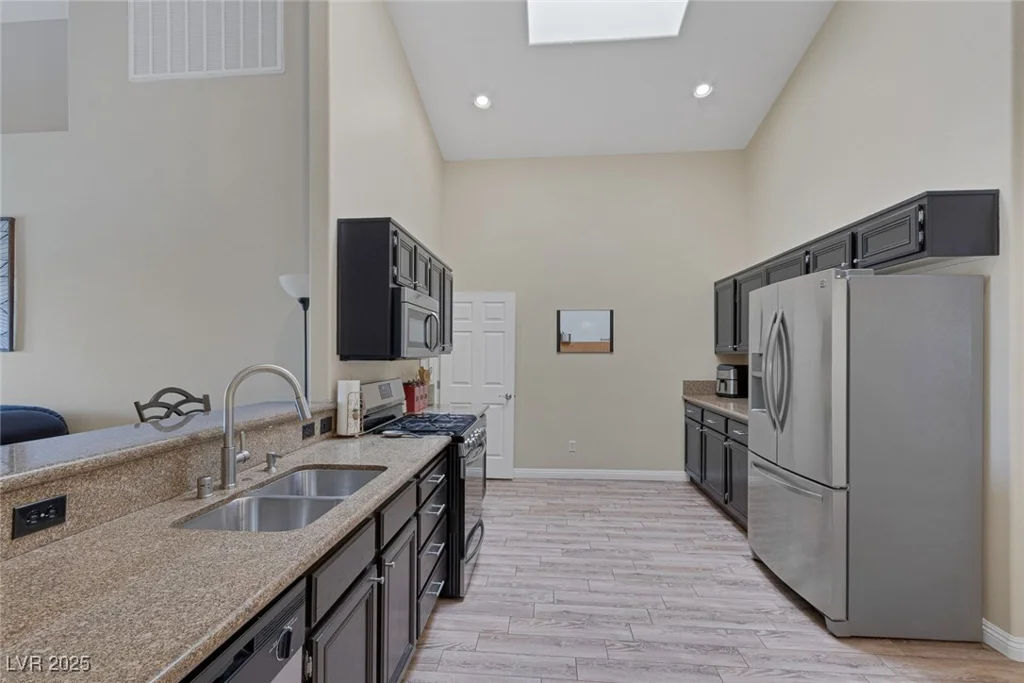 680 Bonanza Plain, Henderson, NV 89011