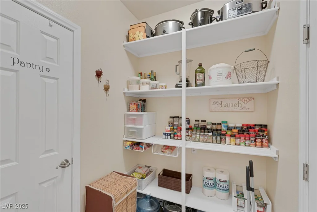 680 Bonanza Plain, Henderson, NV 89011