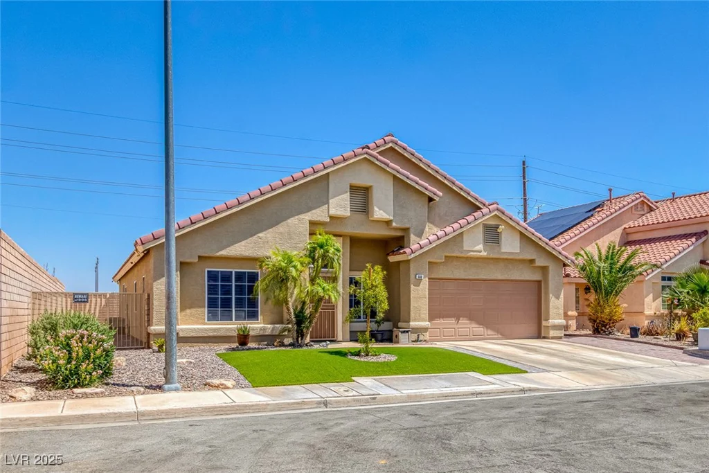 680 Bonanza Plain, Henderson, NV 89011